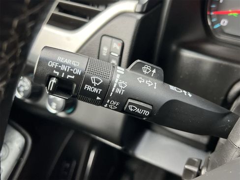 Used 2019 GMC Yukon XL SLT image 25