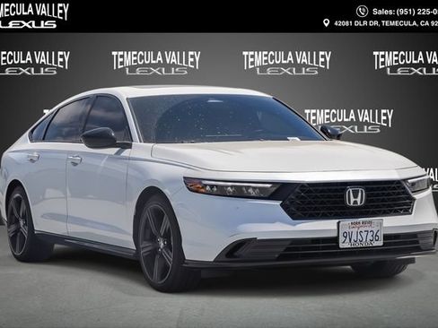 Used 2025 Honda Accord Sport image 1