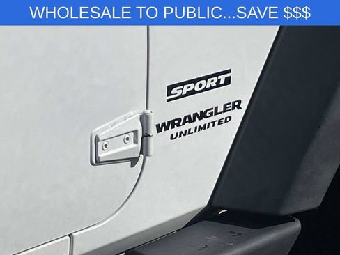 Used 2013 Jeep Wrangler Unlimited Sport AWD/4WD image 9