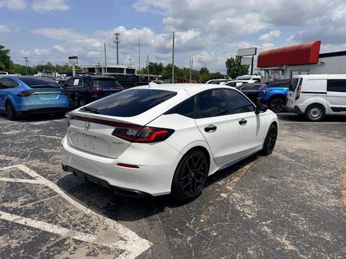 Used 2023 Honda Civic Sport image 7