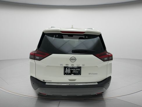 Used 2023 Nissan Rogue SV w/ SV Premium B Package AWD/4WD image 7