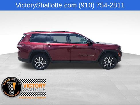 Used 2025 Jeep Grand Cherokee L Limited w/ Luxury Tech Group II AWD/4WD image 37