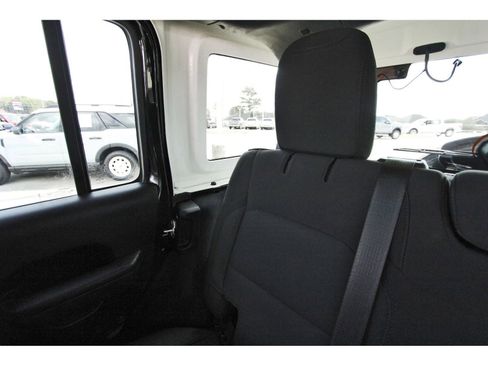 Used 2023 Jeep Wrangler Sport image 19