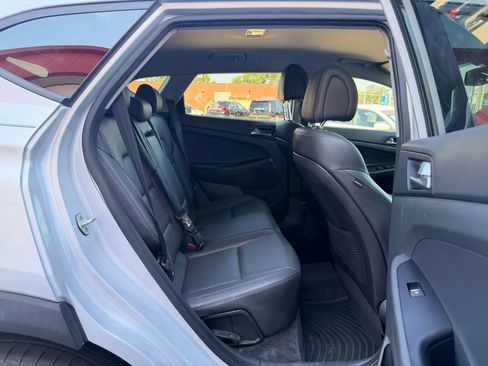 Used 2016 Hyundai Tucson Limited AWD/4WD image 29