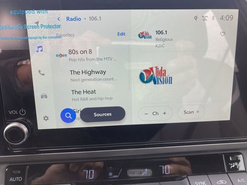 Certified 2026 Toyota Camry SE image 12