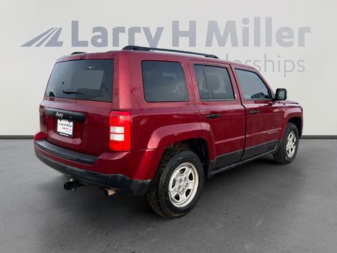 Used 2016 Jeep Patriot Sport image 5