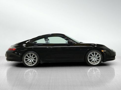 Used 2002 Porsche 911 Carrera RWD image 7