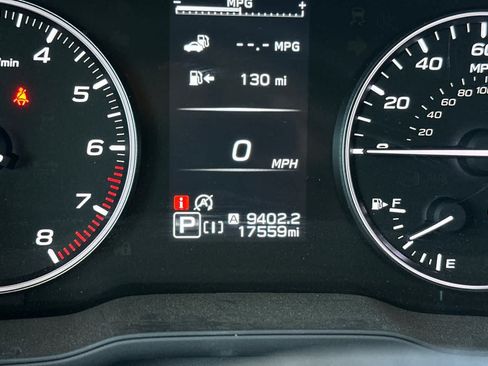 Used 2024 Subaru Crosstrek 2.0i Premium AWD/4WD image 29
