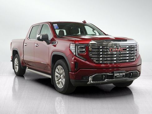 Used 2024 GMC Sierra 1500 Denali w/ Denali Reserve Package AWD/4WD image 8