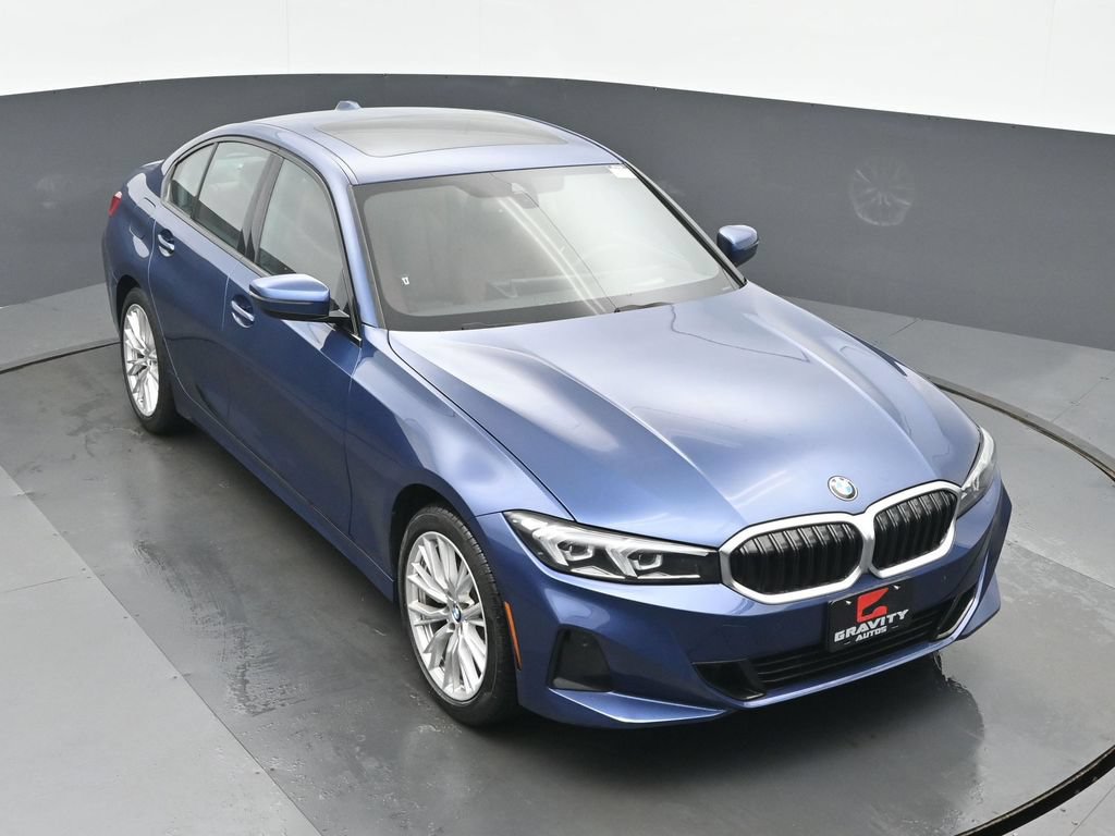 Used 2023 BMW 330i xDrive Sedan w/ Premium Package AWD/4WD image 34