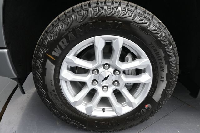 New 2026 Chevrolet Silverado 1500 RST w/ Safety Package AWD/4WD image 17