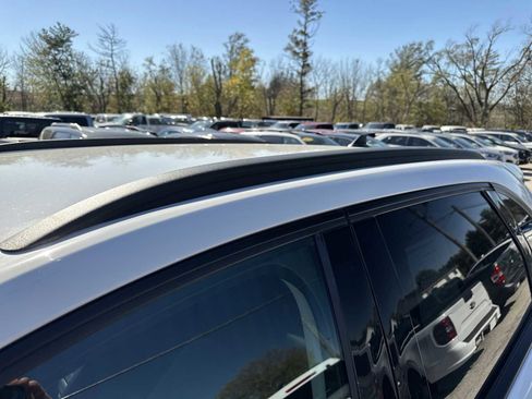 Used 2022 Ford Edge SE image 13