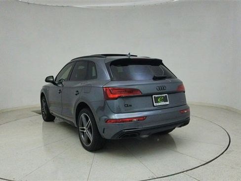 Used 2024 Audi Q5 e Prestige w/ Prestige Package image 74