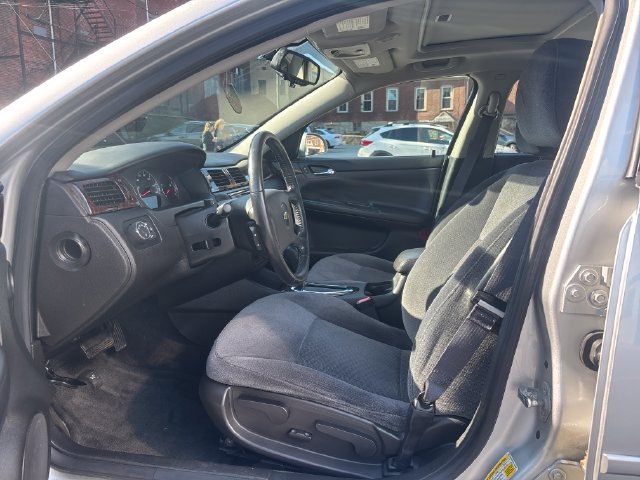 Used 2014 Chevrolet Impala LT w/ LT Sunroof Package FWD image 11