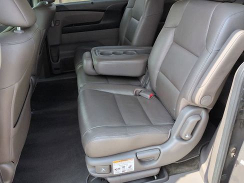 Used 2012 Honda Odyssey Touring Elite image 20