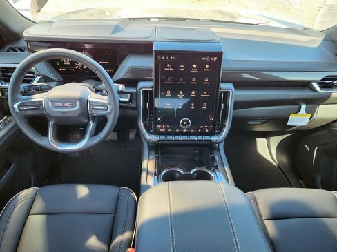 New 2026 GMC Yukon Elevation image 11