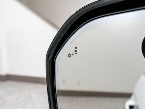 Used 2023 Ford Expedition Max Limited image 13