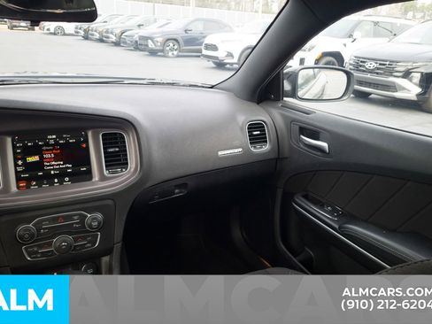 Used 2023 Dodge Charger SXT image 19