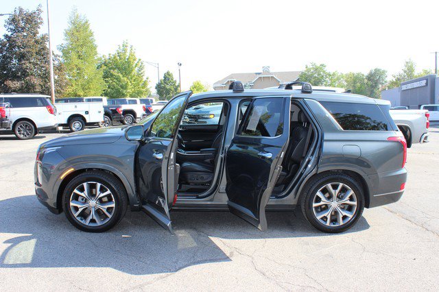 Used 2022 Hyundai Palisade Limited AWD/4WD image 6