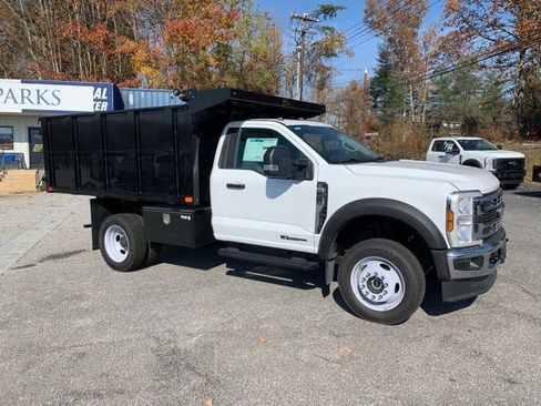 New 2025 Ford F450 XL image 2