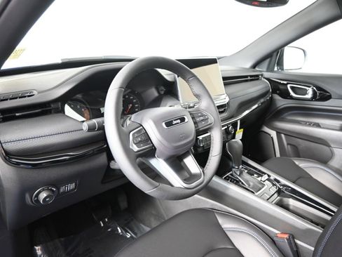 New 2026 Jeep Compass Limited image 22