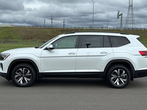 New 2026 Volkswagen Atlas SE AWD/4WD image 6