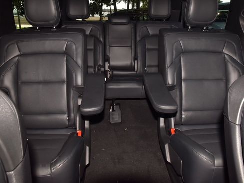 New 2025 Lincoln Navigator L Reserve w/ Jet Appearance Package image 21