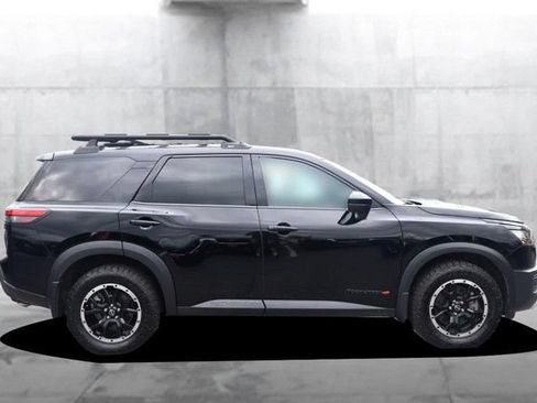 Certified 2025 Nissan Pathfinder Rock Creek AWD/4WD image 5
