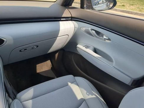 New 2026 Genesis GV70 2.5T Advanced image 14