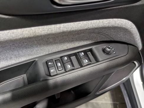 Used 2024 Jeep Compass Latitude AWD/4WD image 13