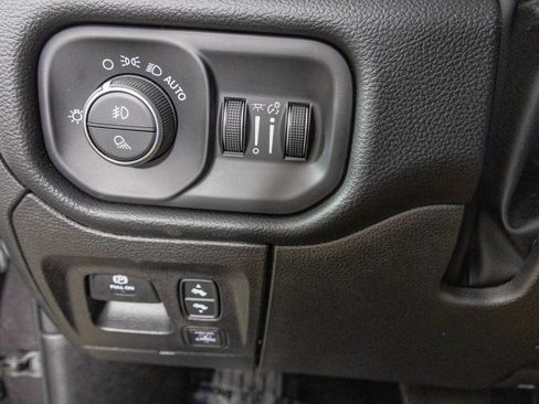 New 2026 RAM 1500 Big Horn AWD/4WD image 33