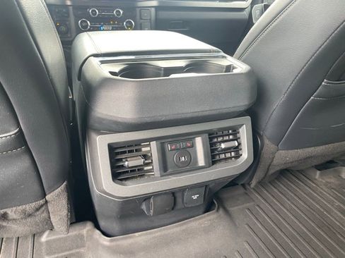 Used 2023 Ford F250 Lariat w/ Lariat Ultimate Package AWD/4WD image 24