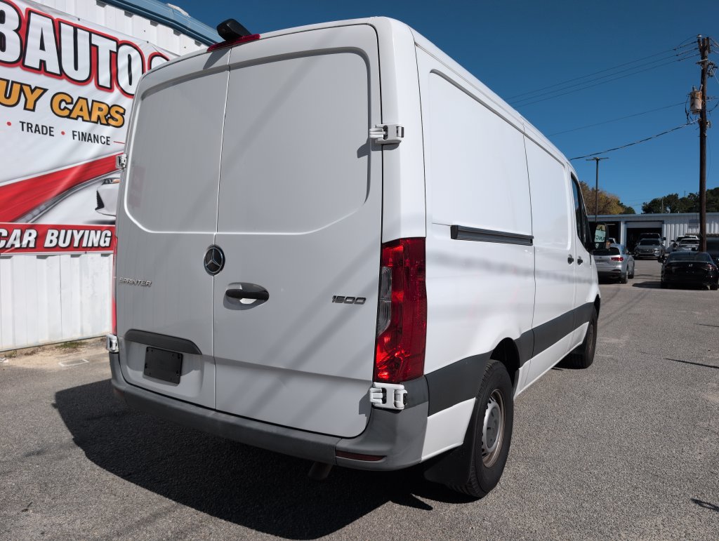 Used 2023 Mercedes-Benz Sprinter 1500 image 8