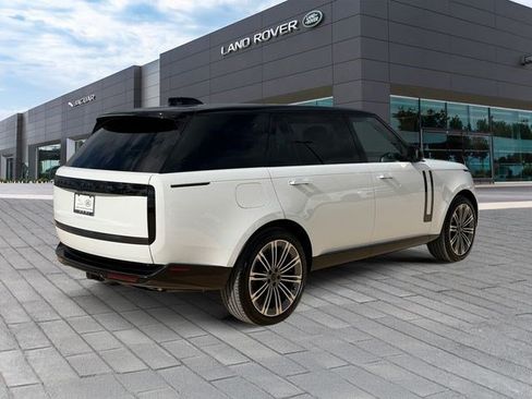 New 2026 Land Rover Range Rover Long Wheelbase SE AWD/4WD image 5