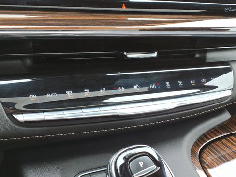 Certified 2023 Cadillac Escalade Premium Luxury w/ Performance Package AWD/4WD image 12