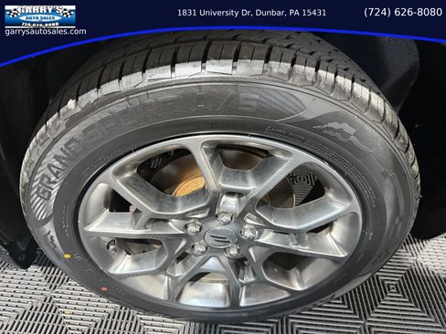 Used 2017 Dodge Charger SXT w/ Rallye Group image 11