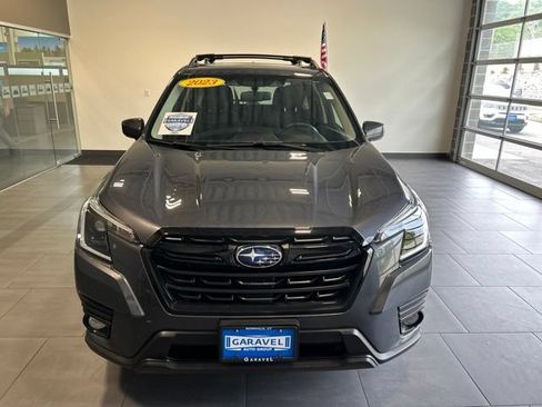 Used 2023 Subaru Forester Premium AWD/4WD image 17