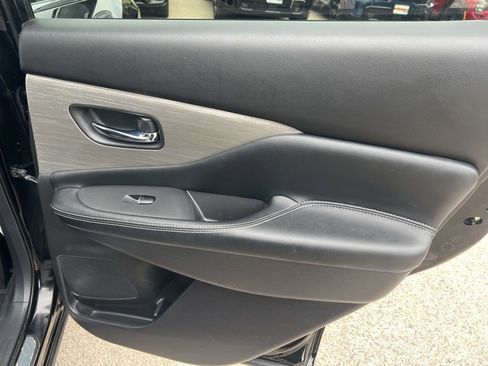 Used 2017 Nissan Murano SL w/ SL Technology Package AWD/4WD image 18