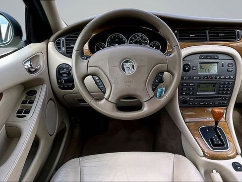 Used 2002 Jaguar X-TYPE 3.0 AWD/4WD image 8