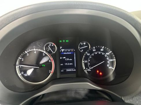 Used 2023 Lexus GX 460 Premium w/ Premium Package AWD/4WD image 31