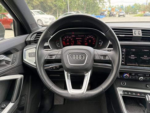 Used 2024 Audi Q3 2.0T Premium AWD/4WD image 14