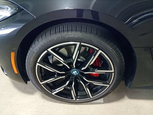 Certified 2023 BMW i4 eDrive40 w/ M Sport Package RWD image 15