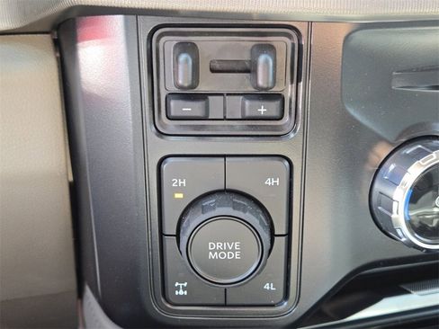 New 2026 Ford F250 Platinum w/ Platinum Plus Package image 16