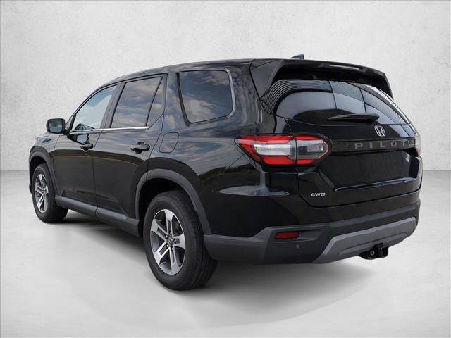Certified 2024 Honda Pilot EX-L image 5