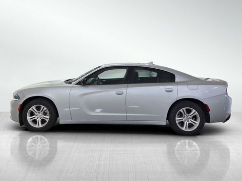 Used 2023 Dodge Charger SXT image 4