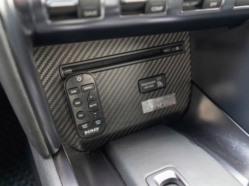 Used 2014 Nissan GT-R Premium image 22