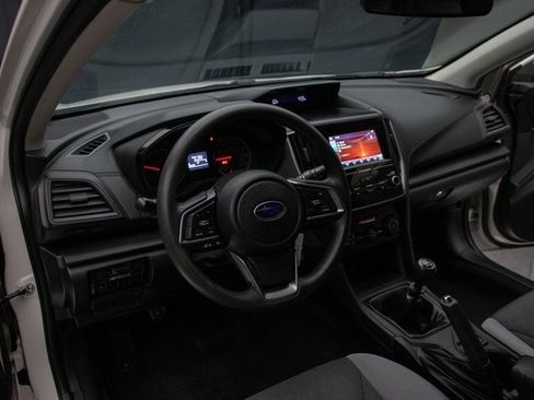 Used 2019 Subaru Crosstrek 2.0i image 25