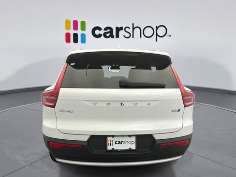 Used 2024 Volvo XC40 B5 Core AWD/4WD image 22