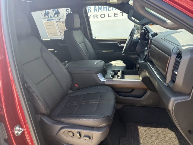Used 2024 Chevrolet Silverado 2500 High Country w/ High Country Premium Package AWD/4WD image 28