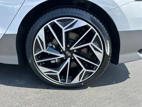 New 2025 Hyundai Ioniq 6 SEL image 34